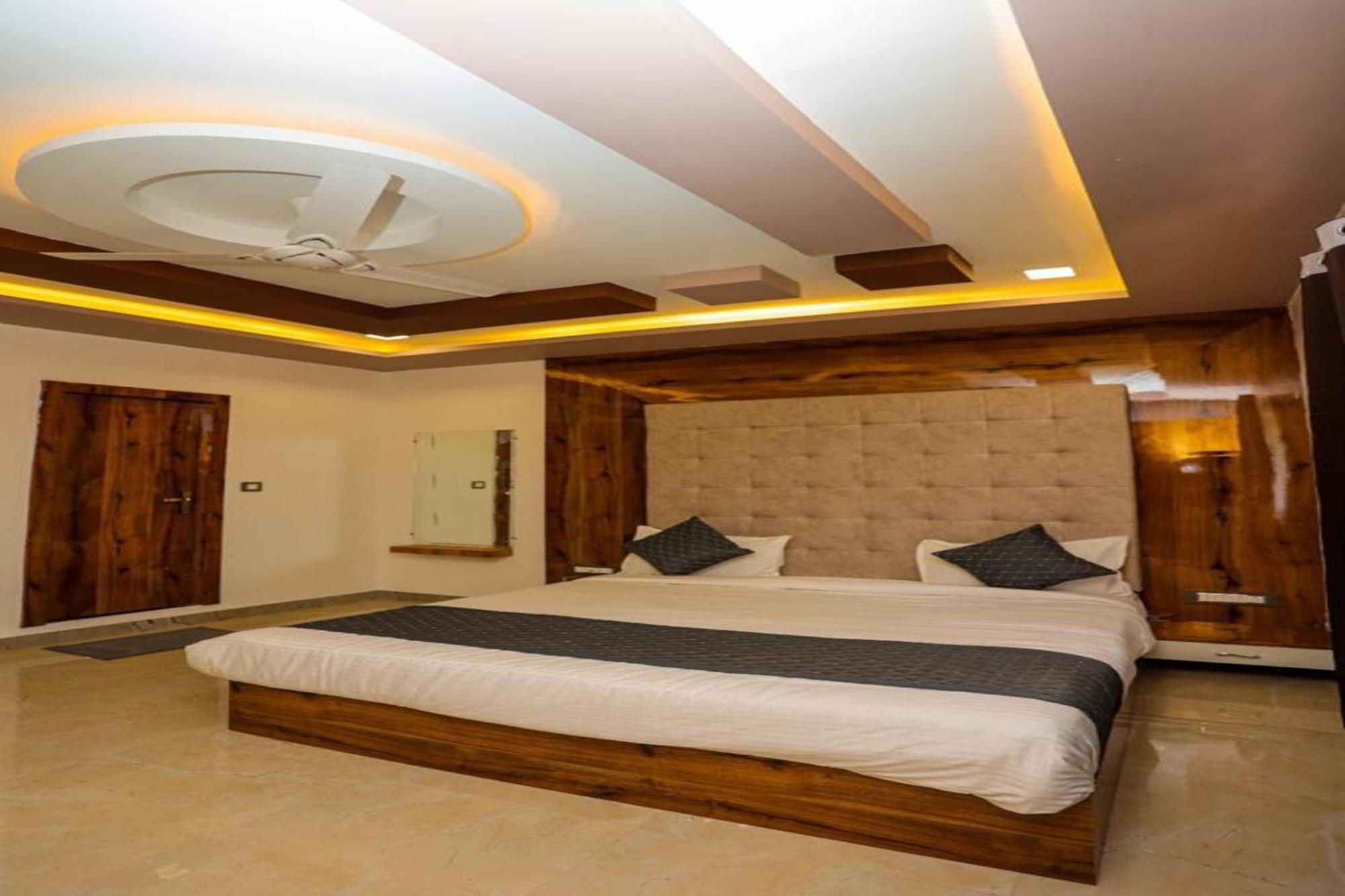 Hotel Eagle Inn Udaipur Ngoại thất bức ảnh