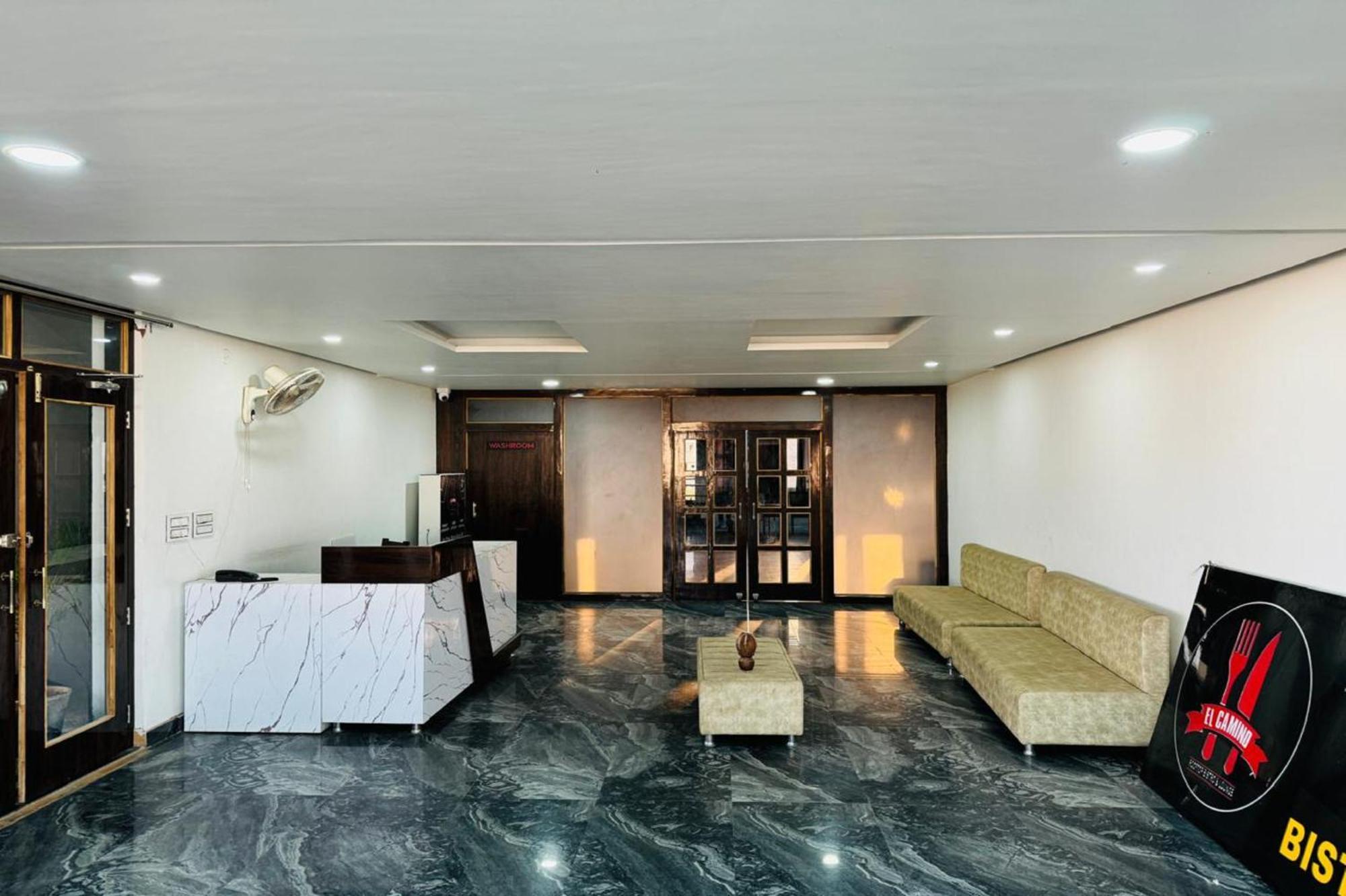 Hotel Eagle Inn Udaipur Ngoại thất bức ảnh