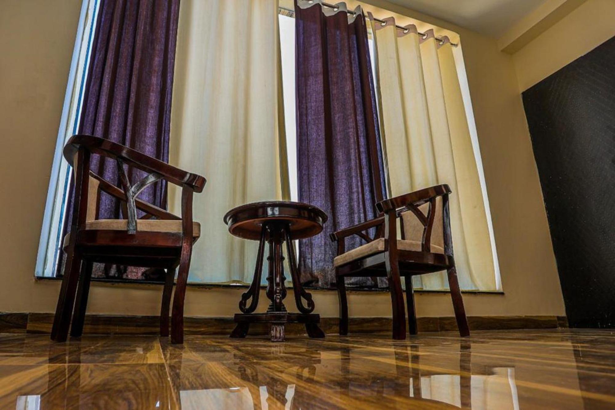 Hotel Eagle Inn Udaipur Ngoại thất bức ảnh