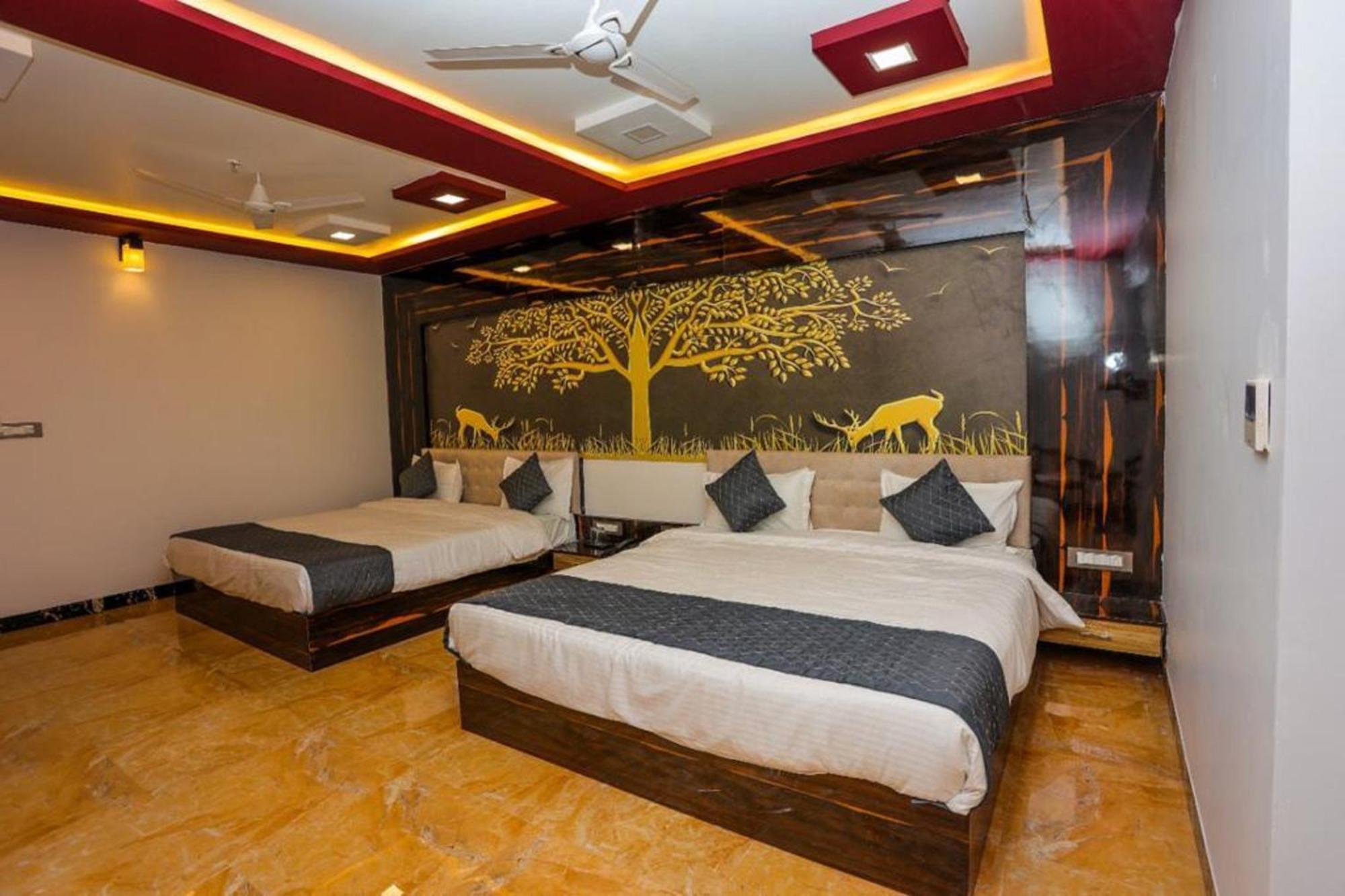 Hotel Eagle Inn Udaipur Ngoại thất bức ảnh
