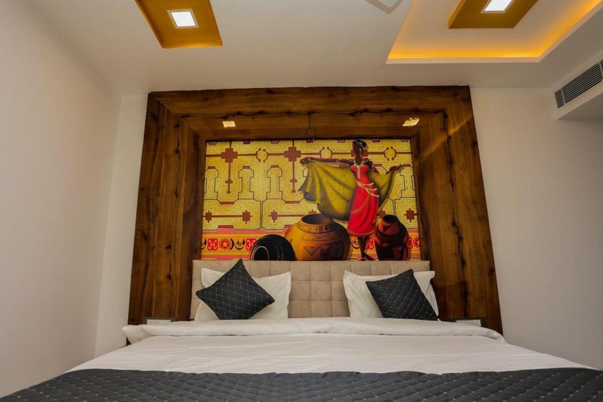 Hotel Eagle Inn Udaipur Ngoại thất bức ảnh